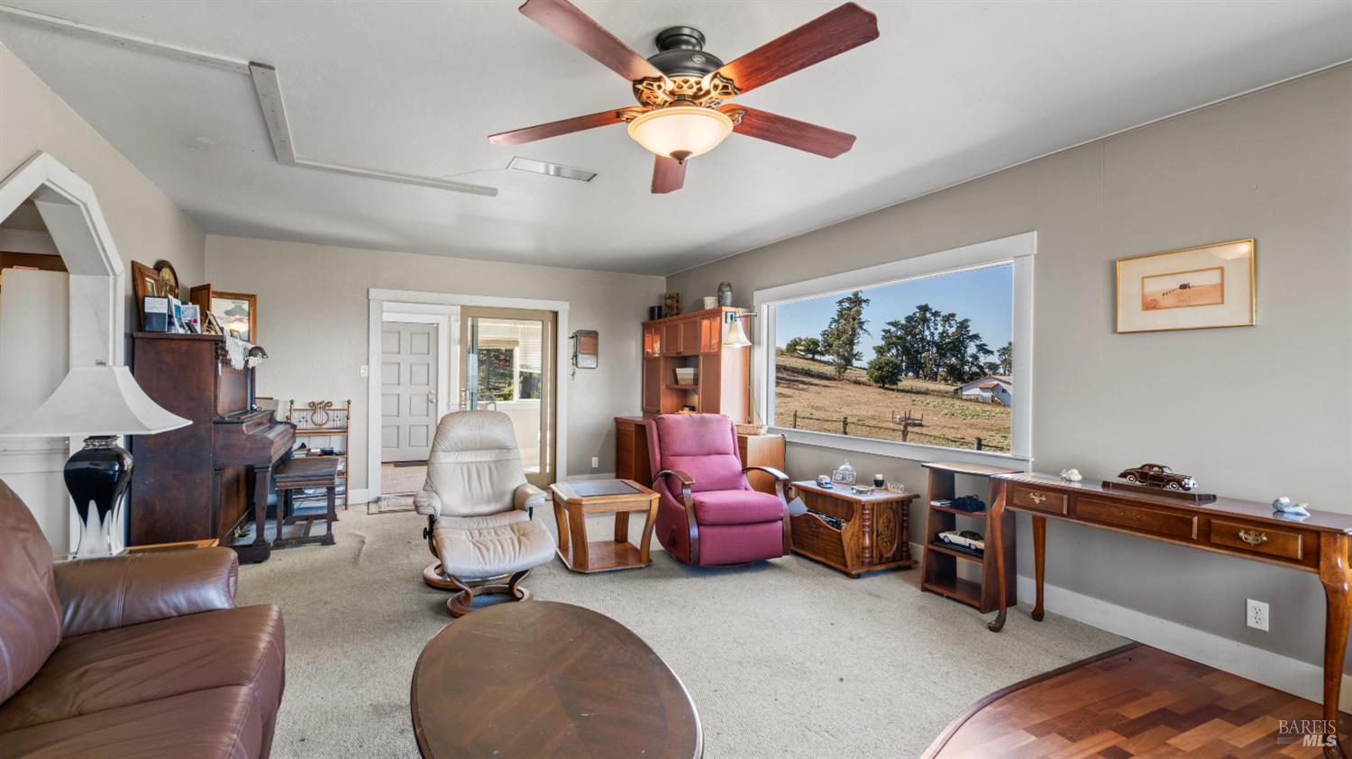 395 Monte Vista Lane Petaluma CA 94952