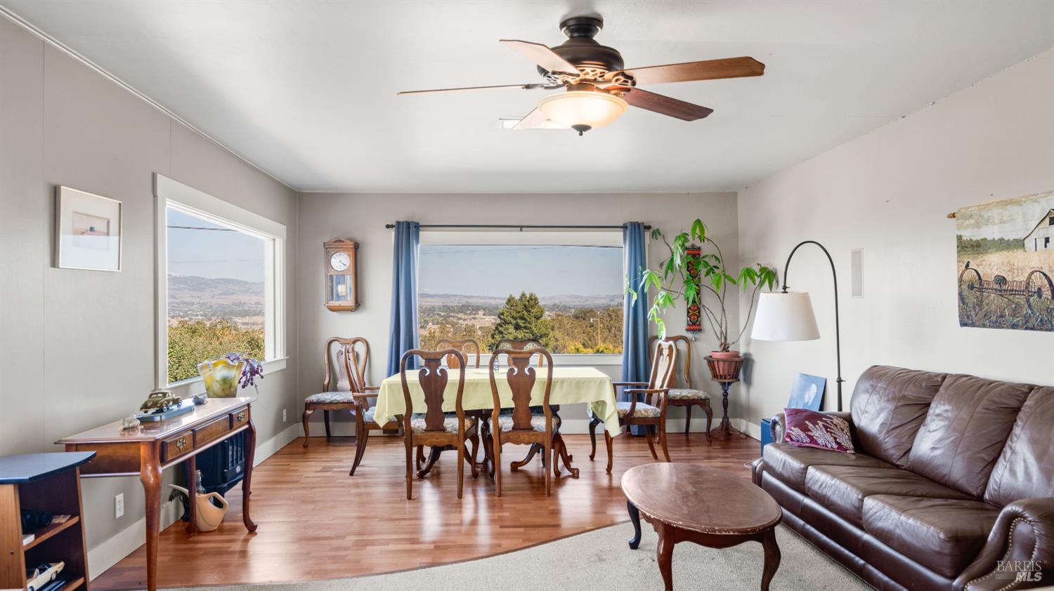 395 Monte Vista Lane Petaluma CA 94952