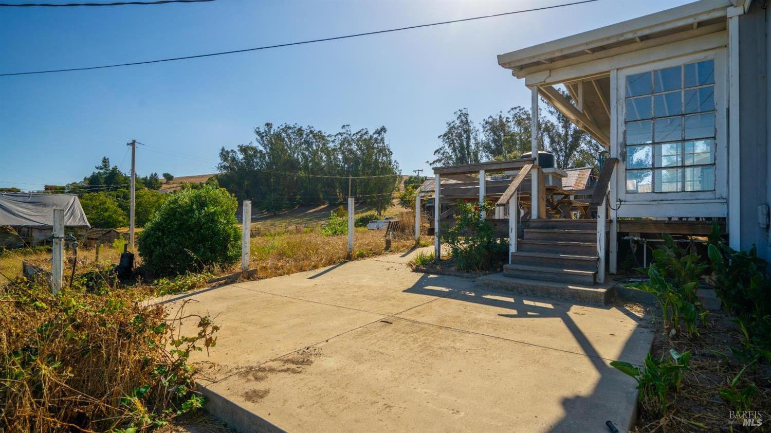 395 Monte Vista Lane Petaluma CA 94952