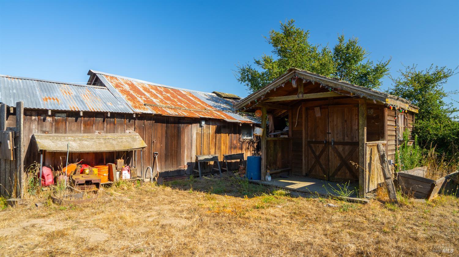 395 Monte Vista Lane Petaluma CA 94952