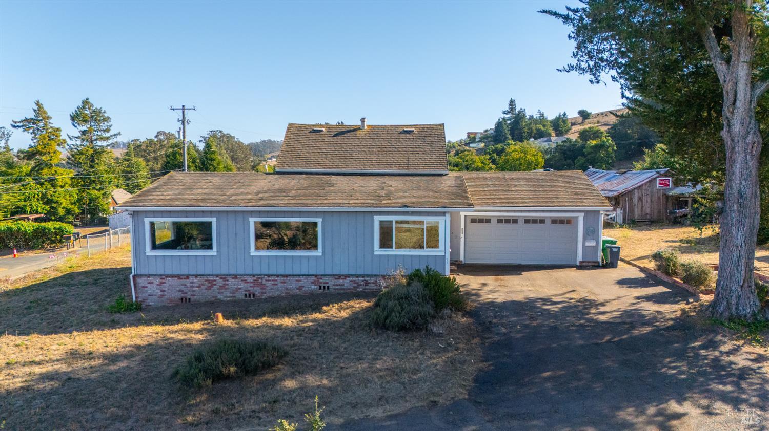 395 Monte Vista Lane Petaluma CA 94952
