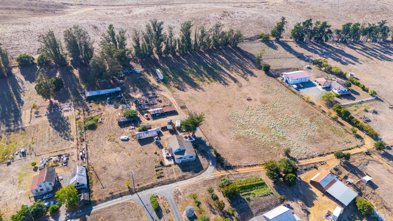 395 Monte Vista Lane Petaluma CA 94952