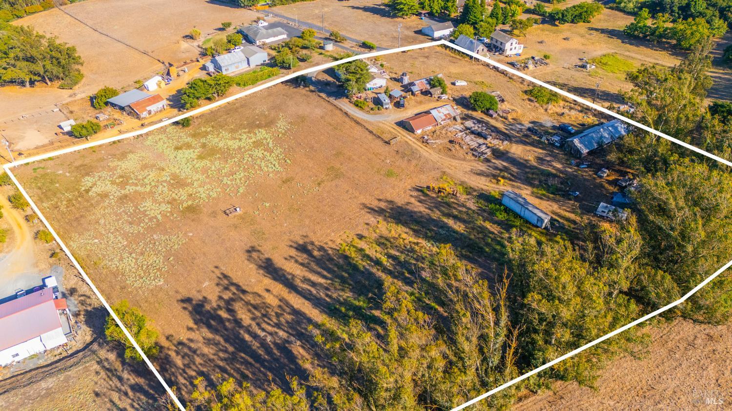 395 Monte Vista Lane Petaluma CA 94952