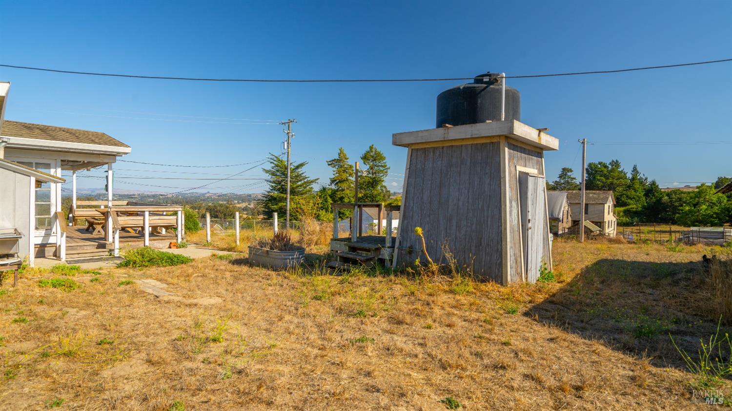 395 Monte Vista Lane Petaluma CA 94952