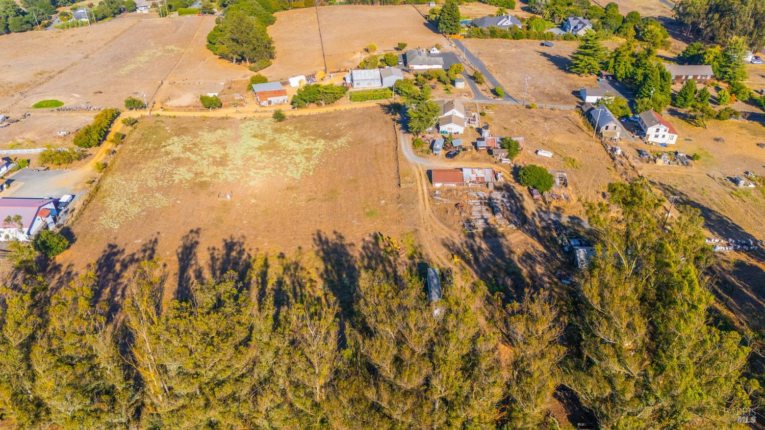 395 Monte Vista Lane Petaluma CA 94952