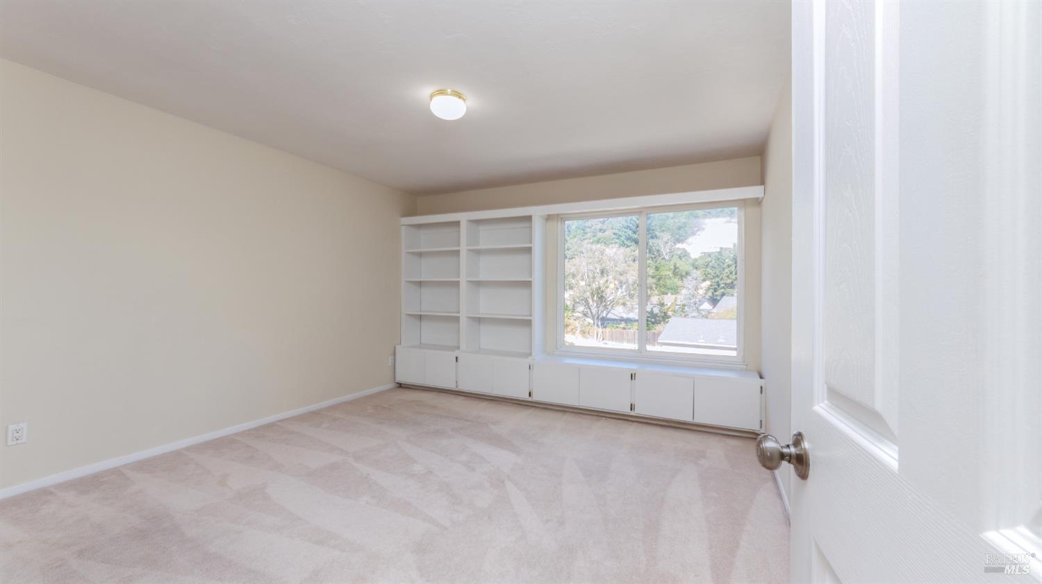 1 Plata Court Novato CA 94947
