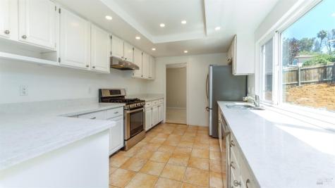 1 Plata Court Novato CA 94947