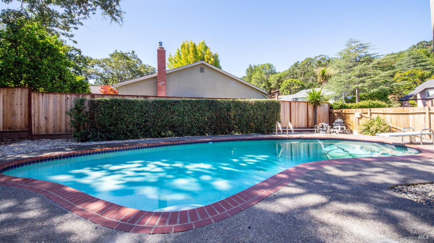 1 Plata Court Novato CA 94947