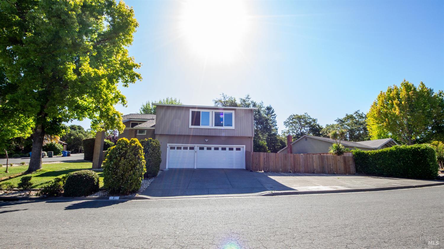 1 Plata Court Novato CA 94947