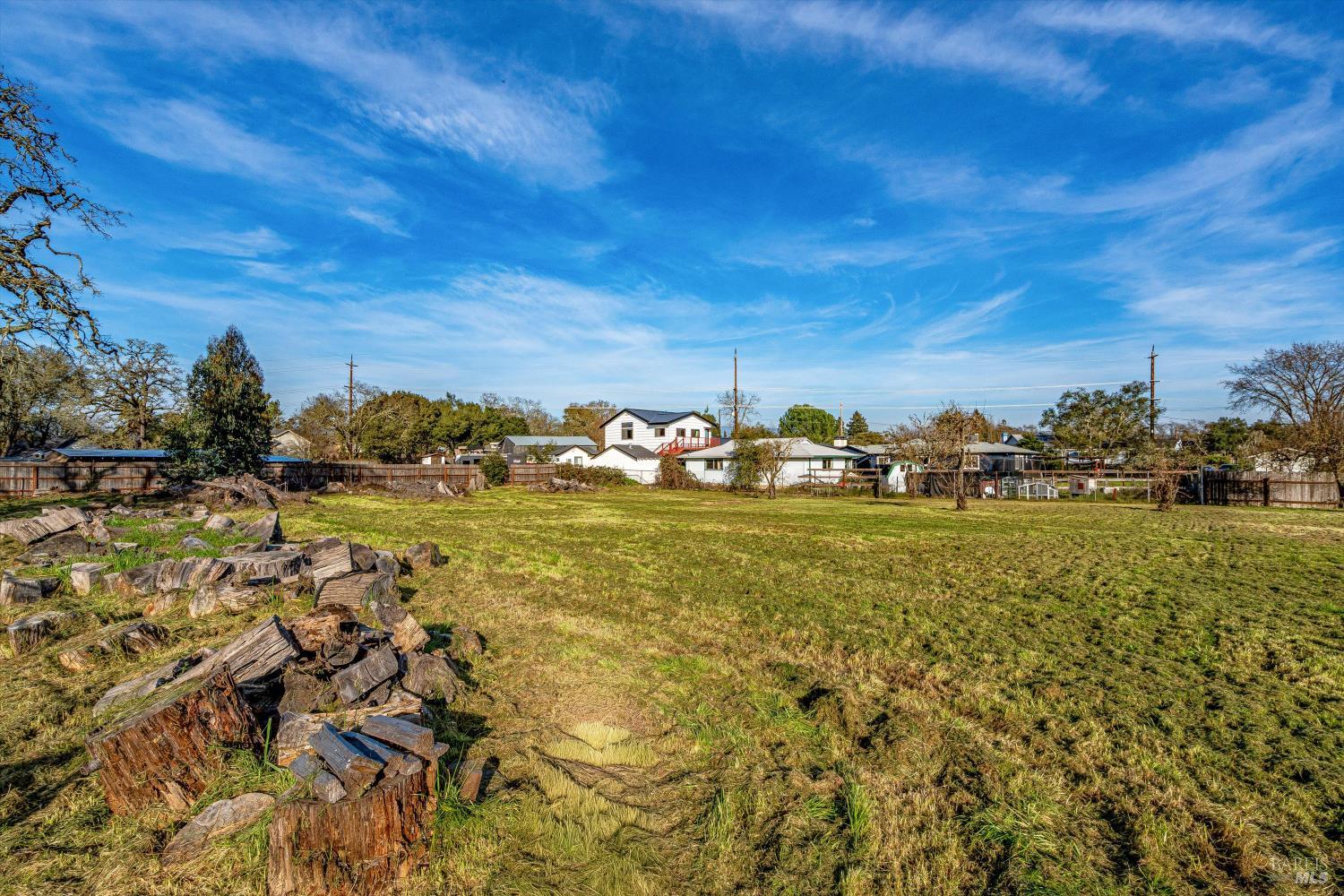 985 Gumview Road Windsor CA 95492