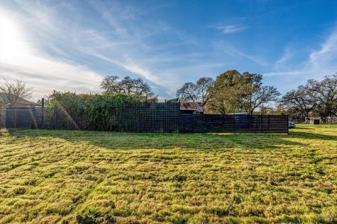 985 Gumview Road Windsor CA 95492