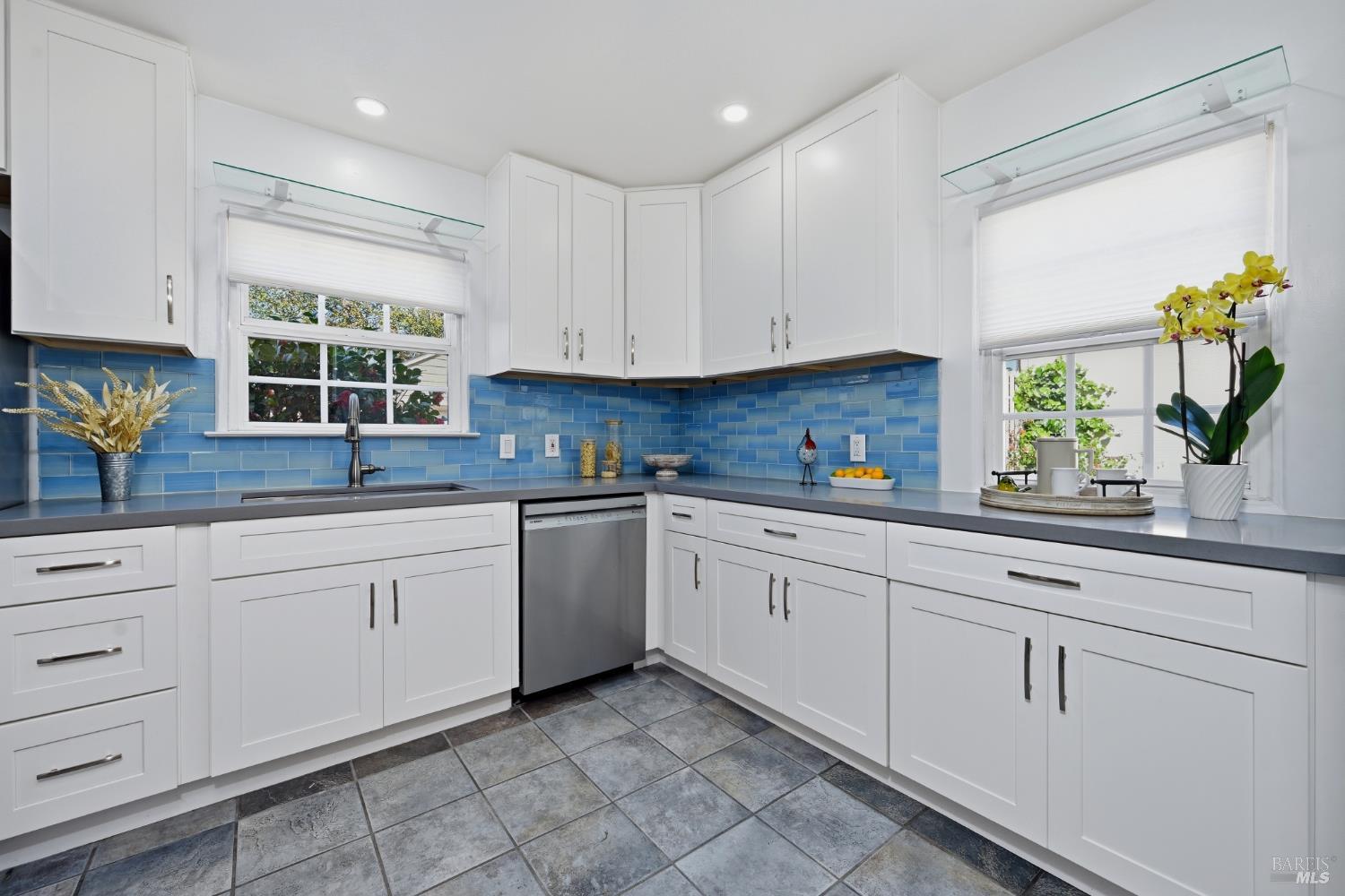 505 Palm Street Santa Rosa CA 95404