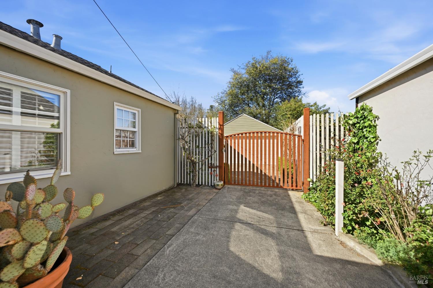 505 Palm Street Santa Rosa CA 95404