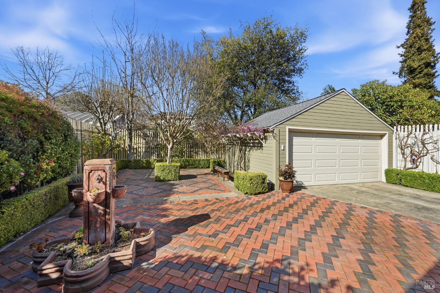 505 Palm Street Santa Rosa CA 95404