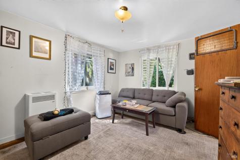 9312 Champs De Elysees Forestville CA 95436