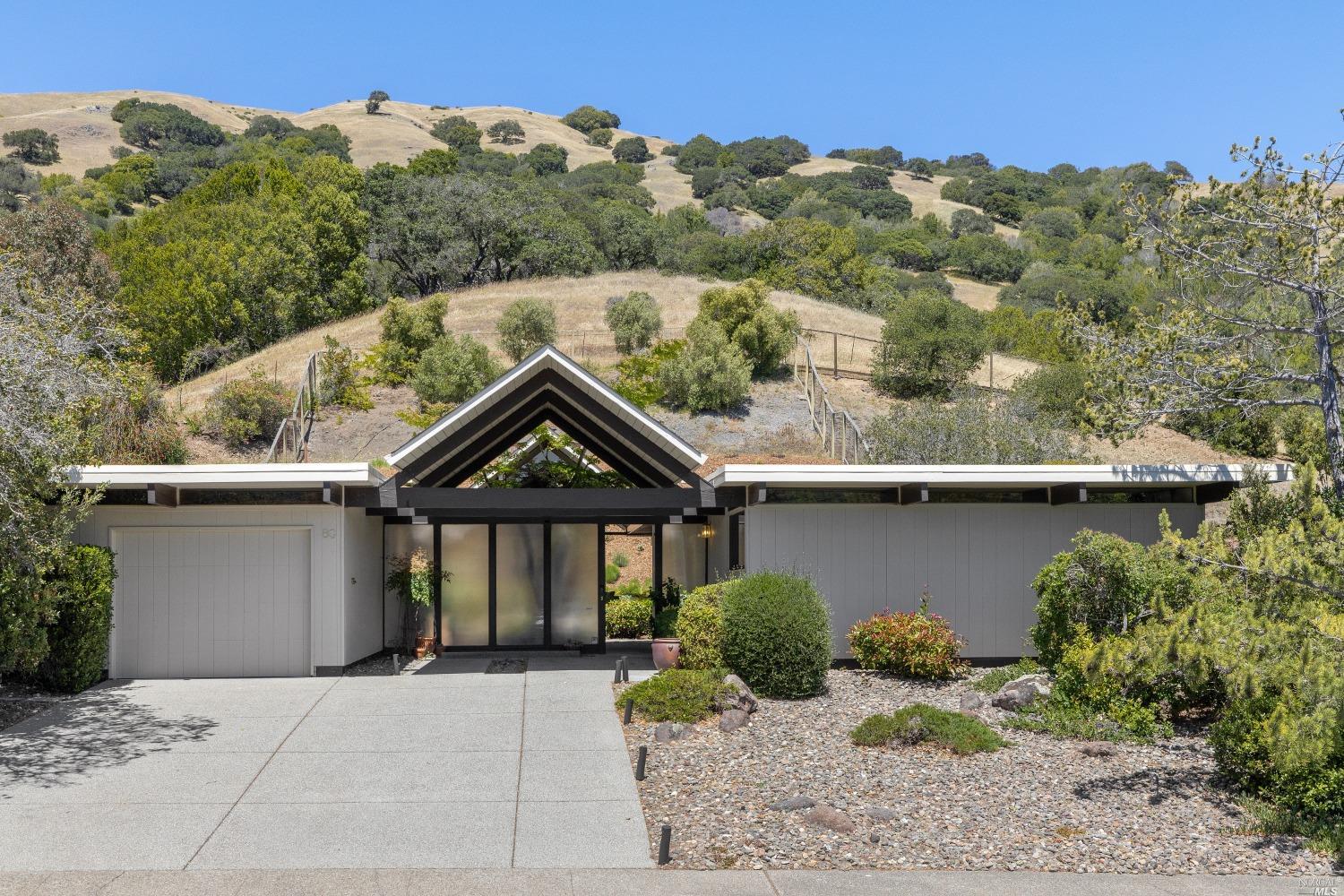 80 Mount Lassen Drive San Rafael CA 94903