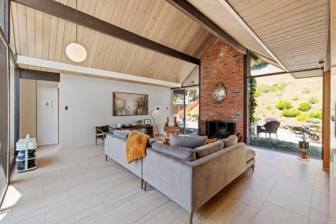 80 Mount Lassen Drive San Rafael CA 94903