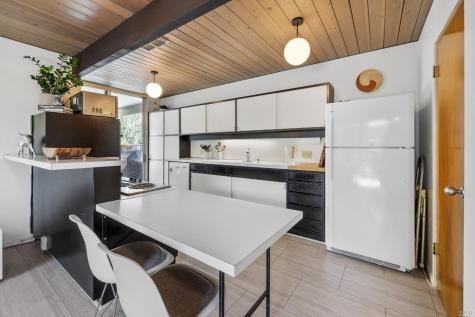 80 Mount Lassen Drive San Rafael CA 94903