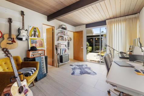 80 Mount Lassen Drive San Rafael CA 94903