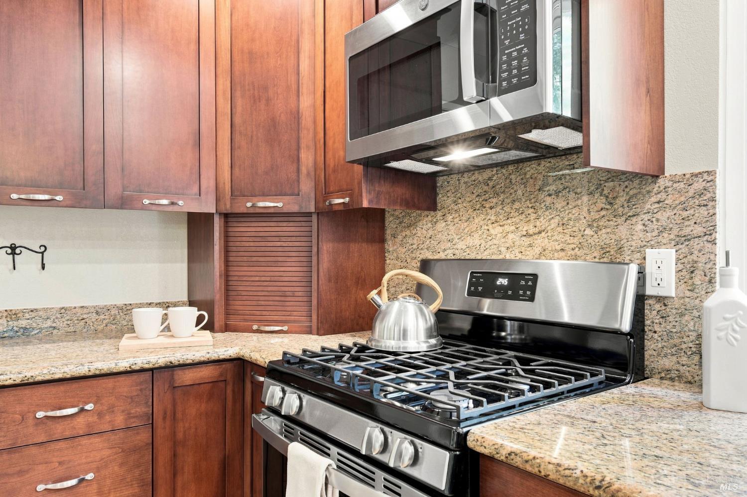 3408 Castlerock Court Santa Rosa CA 95404