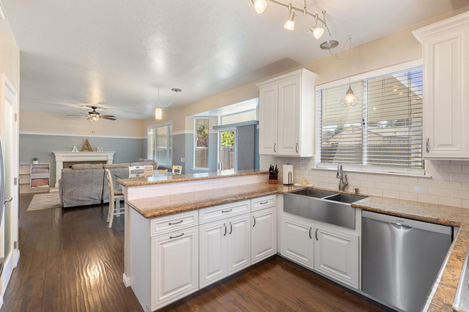 624 Roscommon Place Vacaville CA 95688