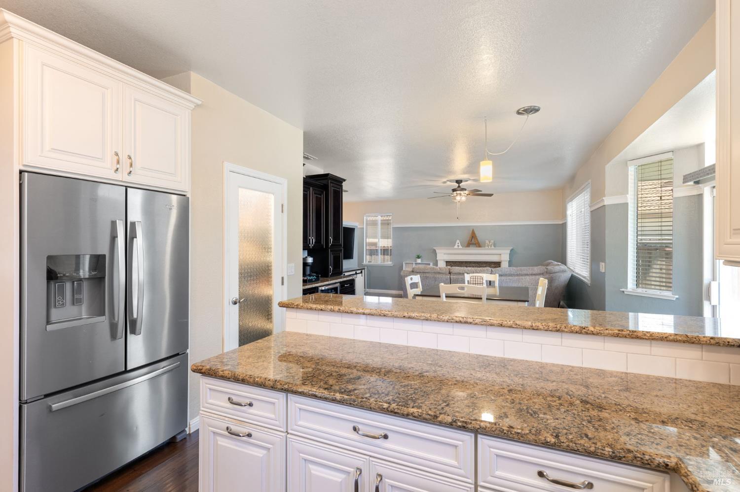 624 Roscommon Place Vacaville CA 95688