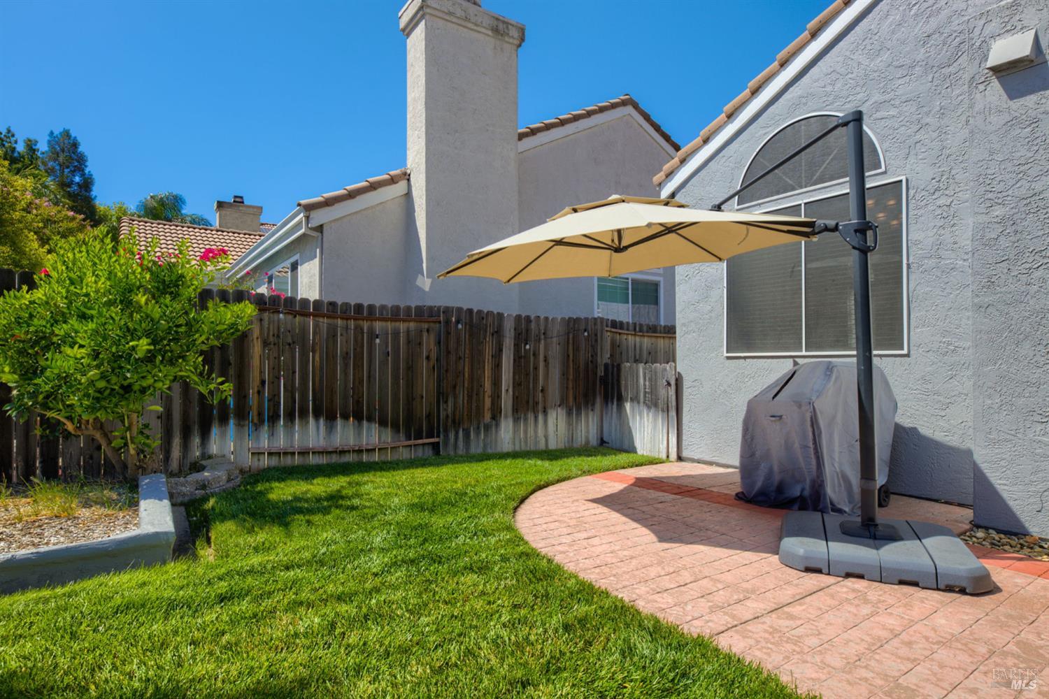 624 Roscommon Place Vacaville CA 95688