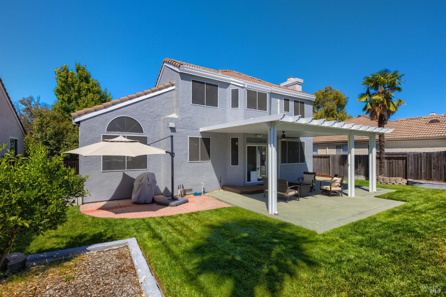 624 Roscommon Place Vacaville CA 95688