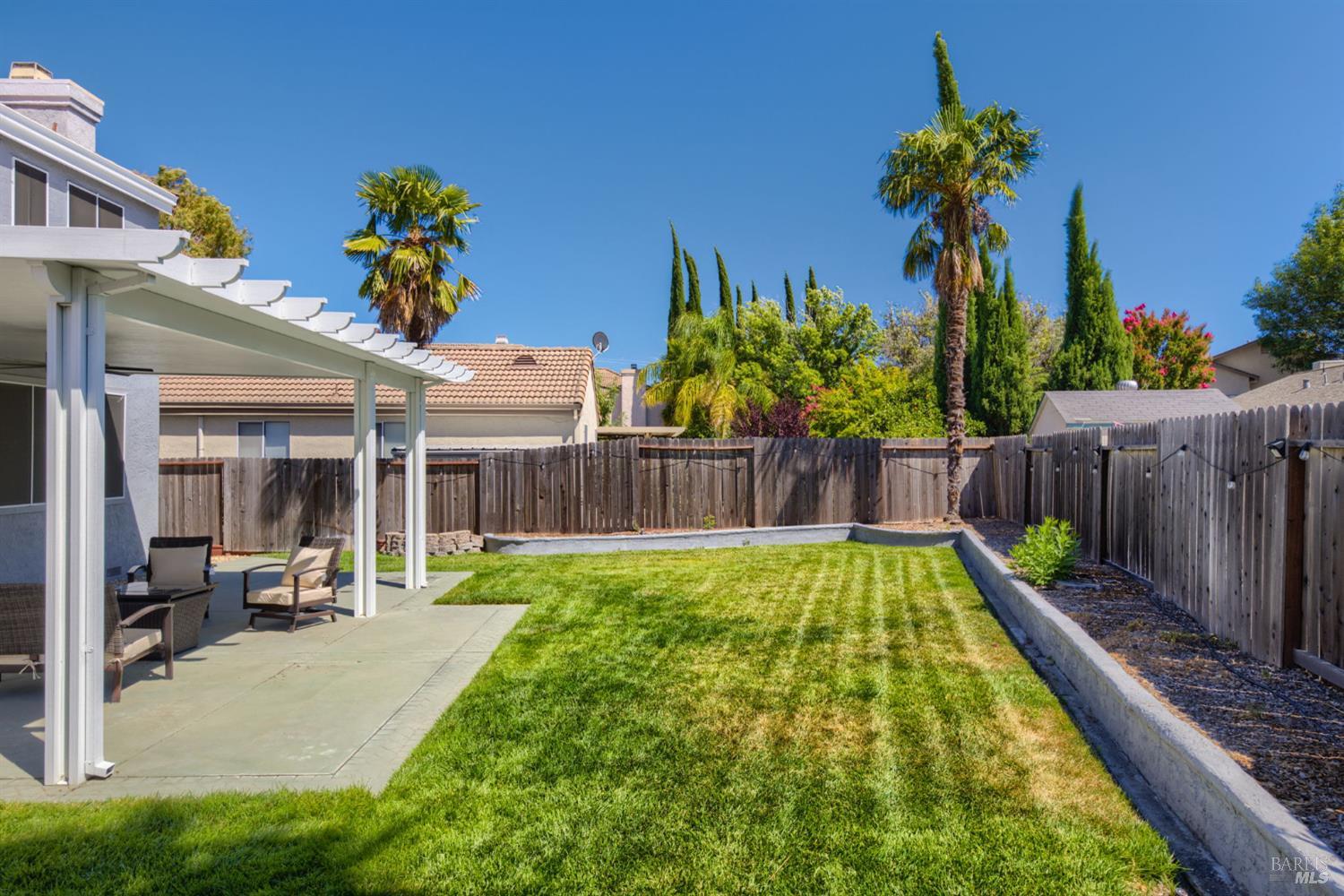 624 Roscommon Place Vacaville CA 95688