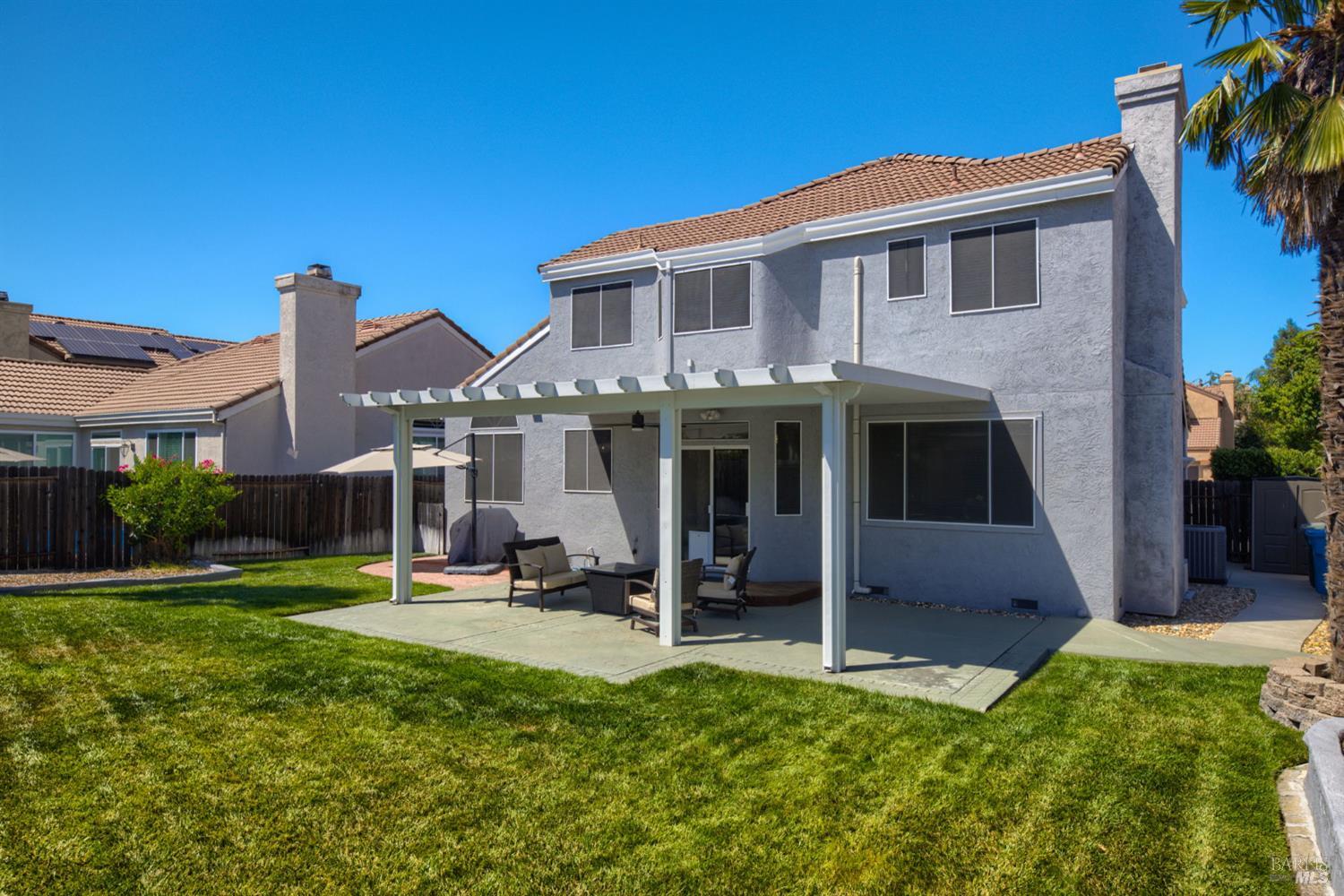 624 Roscommon Place Vacaville CA 95688