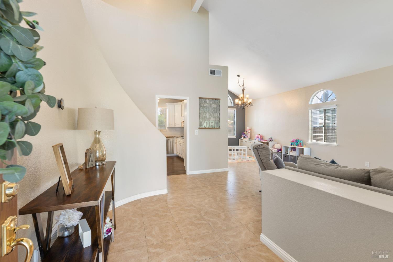 624 Roscommon Place Vacaville CA 95688