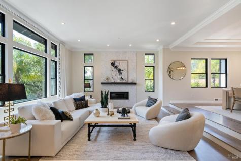 21 Newhall Drive San Rafael CA 94901