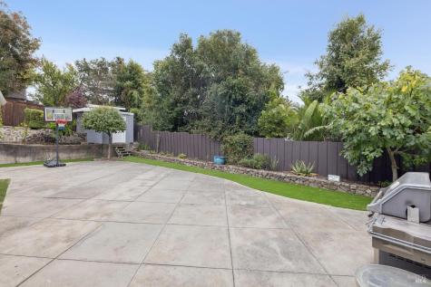10 N Knoll Road Mill Valley CA 94941