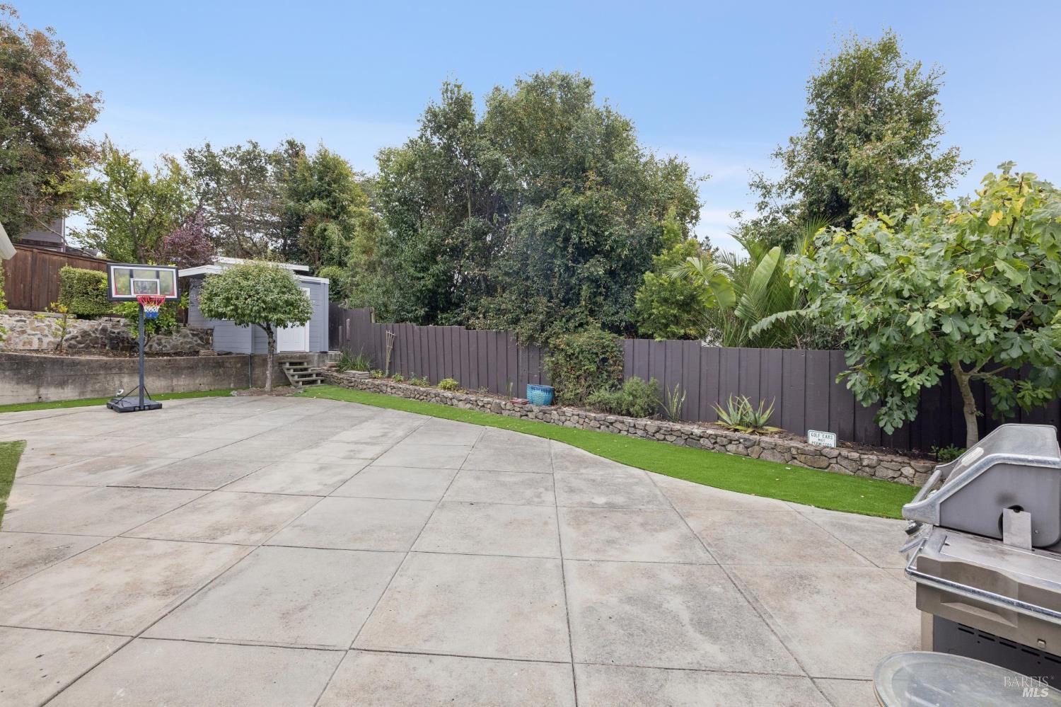 10 N Knoll Road Mill Valley CA 94941