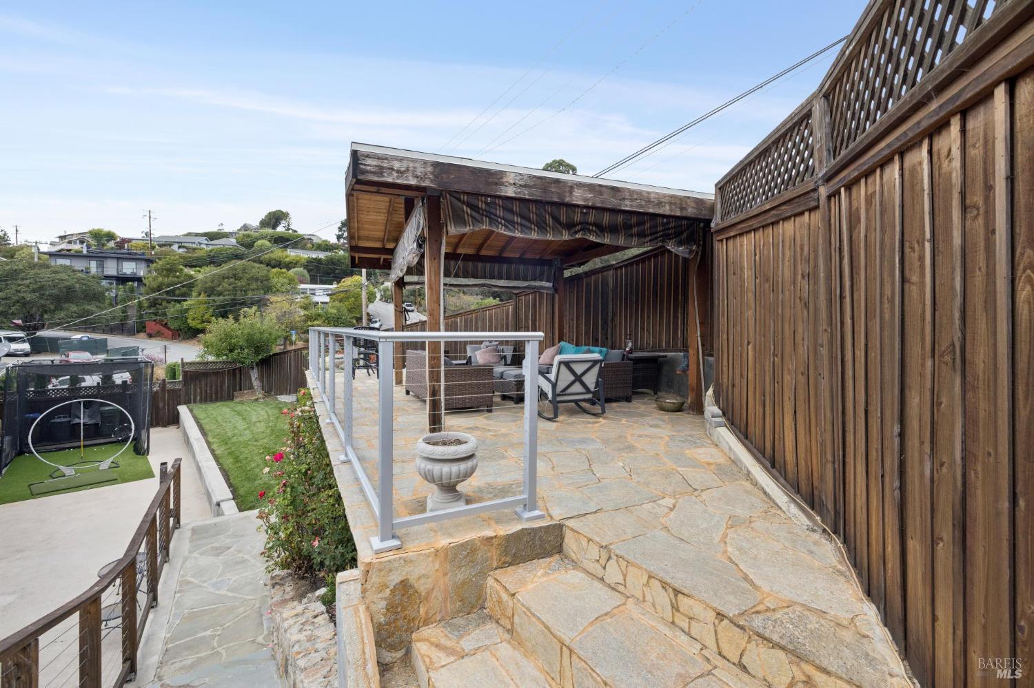 10 N Knoll Road Mill Valley CA 94941