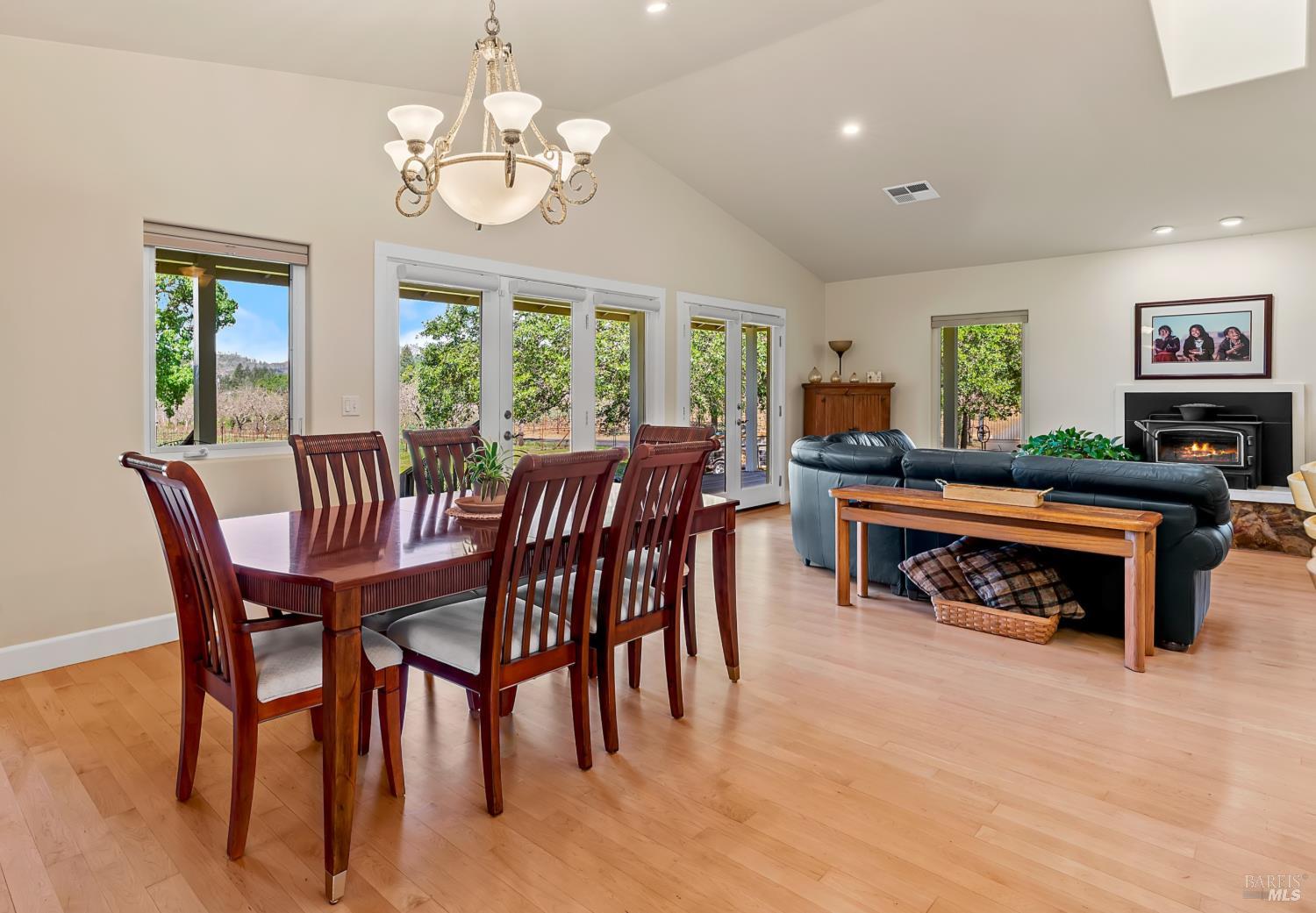 539 Keyes Avenue Angwin CA 94508