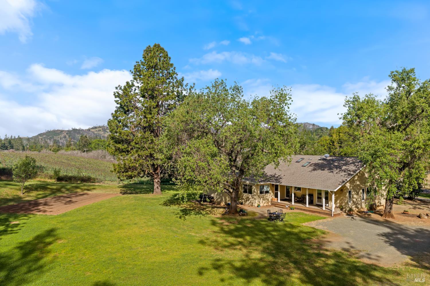 539 Keyes Avenue Angwin CA 94508