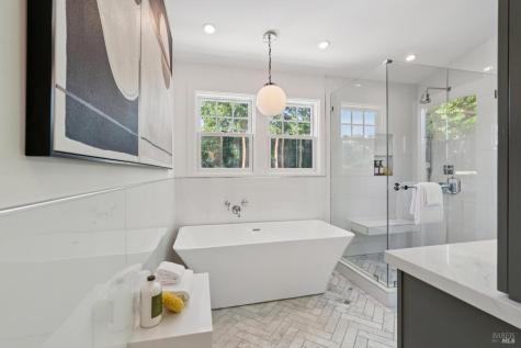 30 Corte Sereno Greenbrae CA 94904