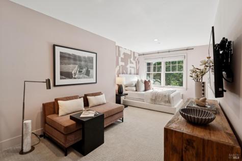 30 Corte Sereno Greenbrae CA 94904