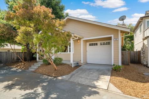 760 Zuur Street Santa Rosa CA 95401