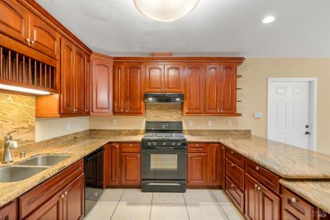 760 Zuur Street Santa Rosa CA 95401