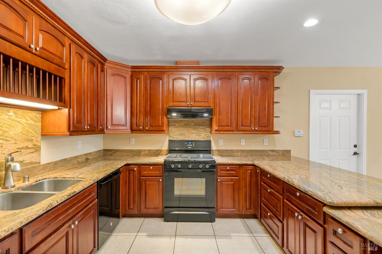 760 Zuur Street Santa Rosa CA 95401