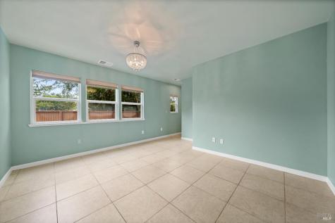 760 Zuur Street Santa Rosa CA 95401