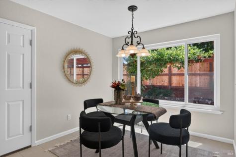 5440 Shallows Place E Santa Rosa CA 95409