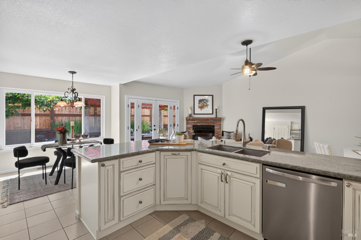 5440 Shallows Place E Santa Rosa CA 95409