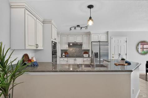 5440 Shallows Place E Santa Rosa CA 95409