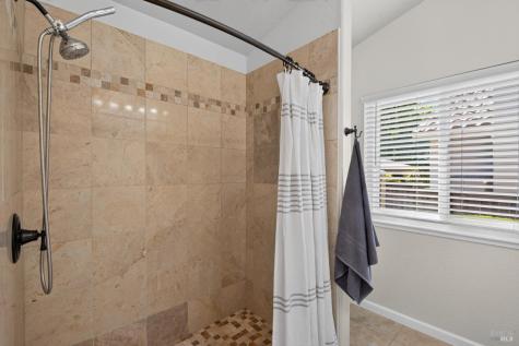 5440 Shallows Place E Santa Rosa CA 95409