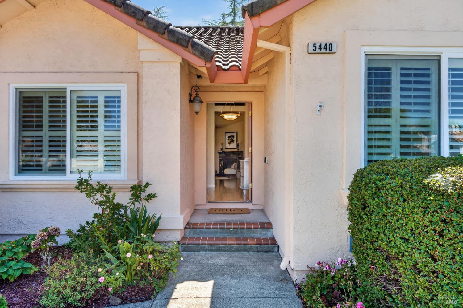 5440 Shallows Place E Santa Rosa CA 95409