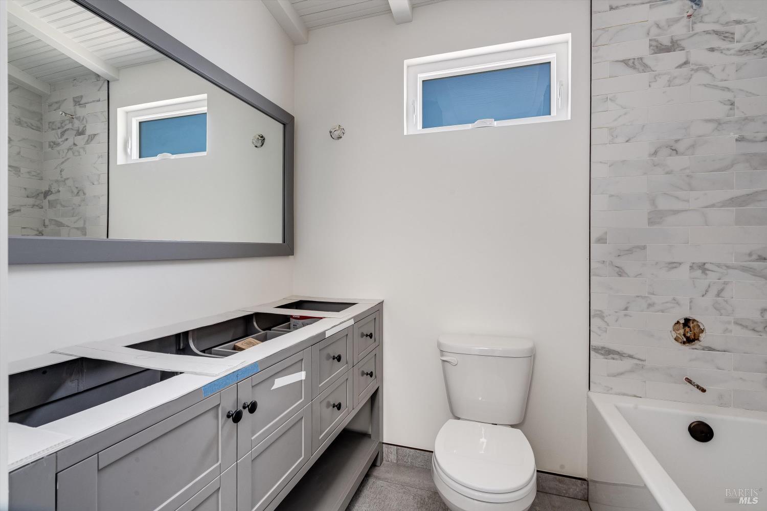1421 Spruce Way Healdsburg CA 95448