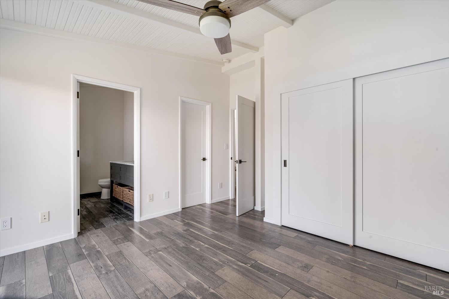 1421 Spruce Way Healdsburg CA 95448